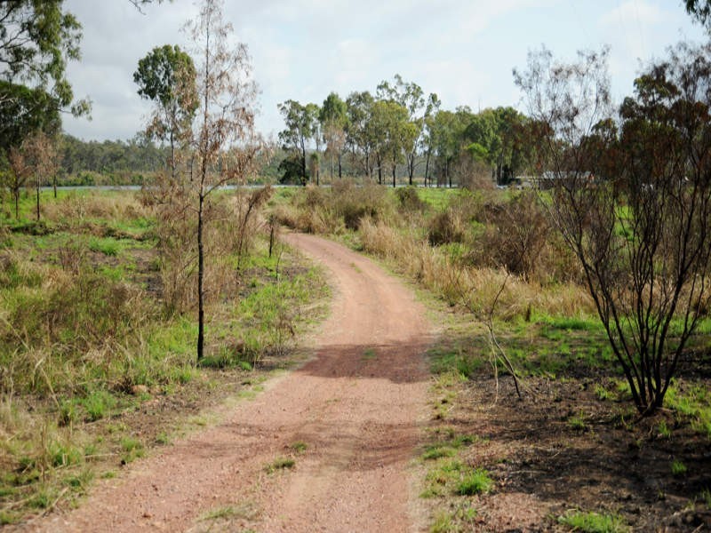100 Lagoon Road, Beecher QLD 4680