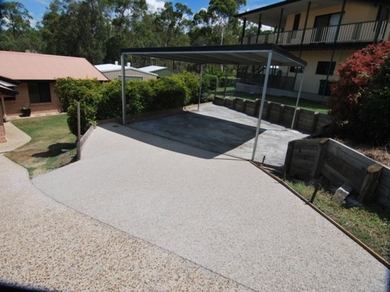 14 Panorama Court, Glen Eden QLD 4680