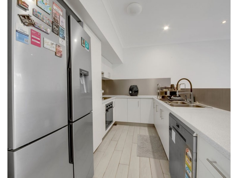 5/10 Nothling Street, New Auckland QLD 4680