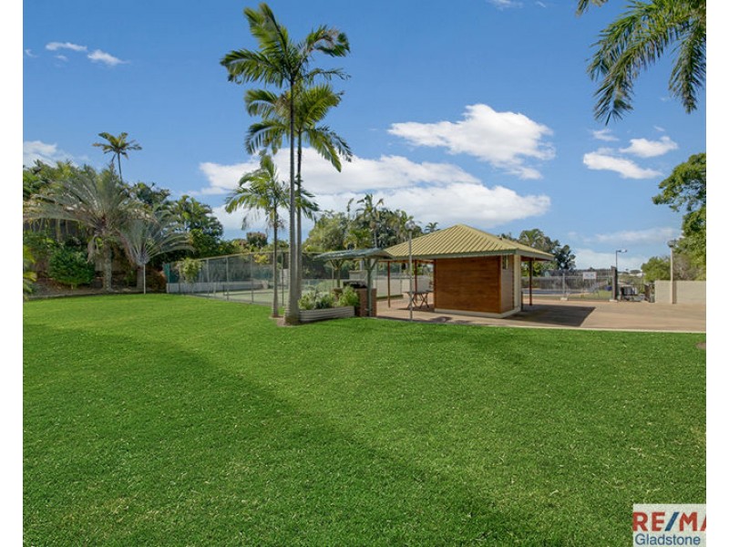 67/32 Kent Street, West Gladstone QLD 4680