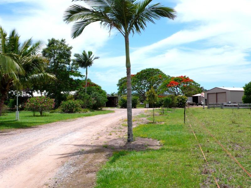 48858 Bruce Highway, Benaraby QLD 4680