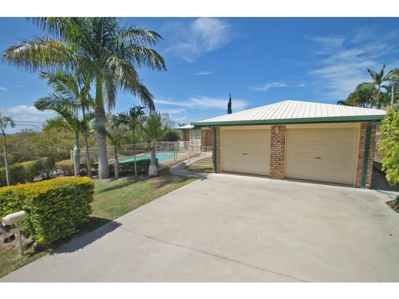 1 Birmingham Close, Telina QLD 4680