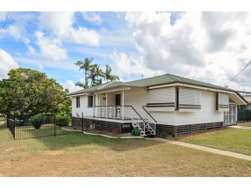 77 Sutton Street, Barney Point QLD 4680