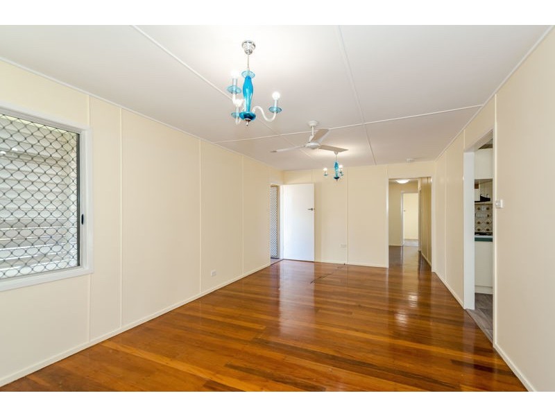 77 Sutton Street, Barney Point QLD 4680