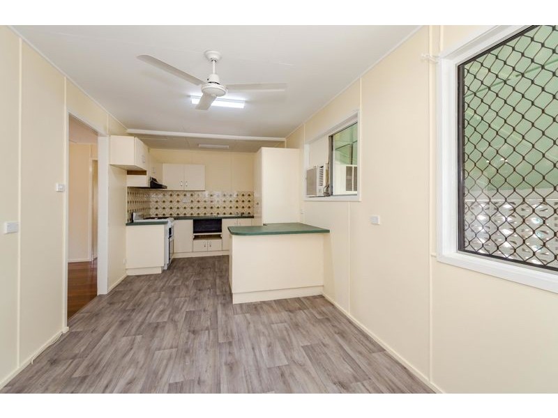 77 Sutton Street, Barney Point QLD 4680
