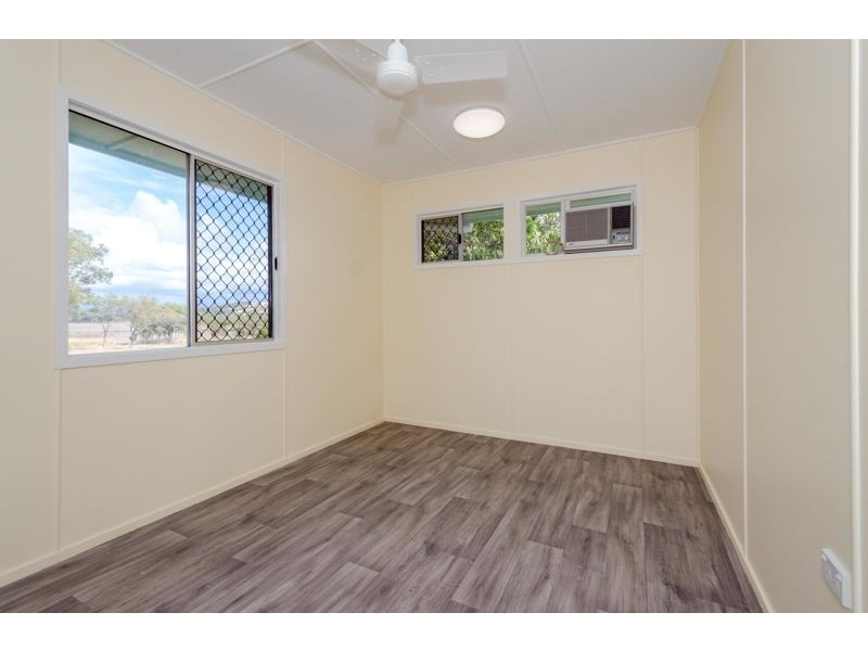77 Sutton Street, Barney Point QLD 4680