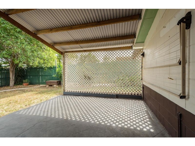 77 Sutton Street, Barney Point QLD 4680