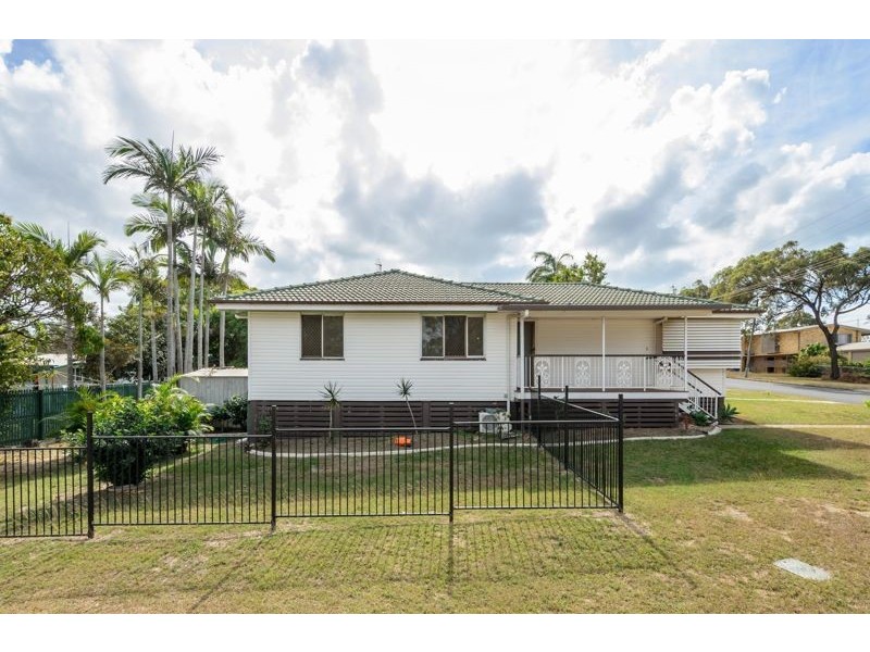 77 Sutton Street, Barney Point QLD 4680