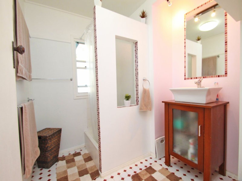 38 Fisher Street, West Gladstone QLD 4680