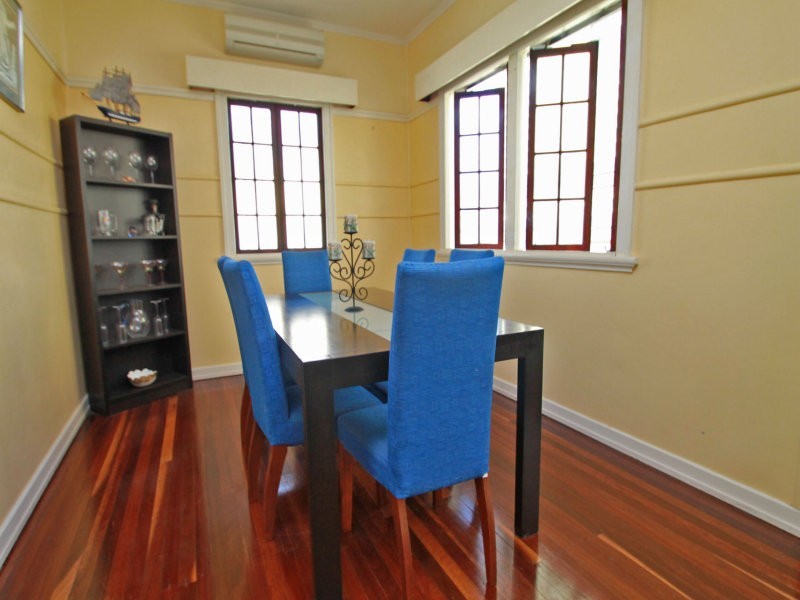 38 Fisher Street, West Gladstone QLD 4680