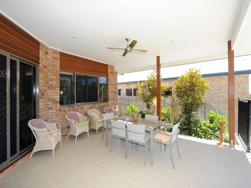 53 Katrina Boulevard, New Auckland QLD 4680