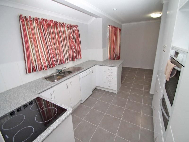 40 Jupiter Street, Telina QLD 4680