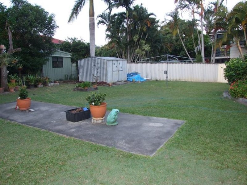 9 Bellemere Court, Boyne Island QLD 4680