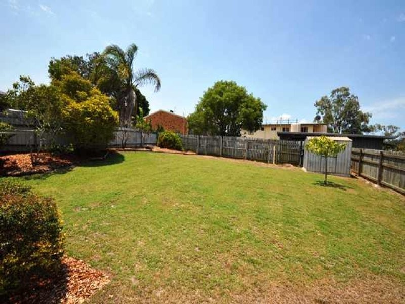17 Erin Close, New Auckland QLD 4680