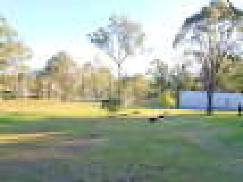 6 Wyndham Road, Beecher QLD 4680