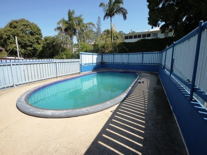 17 Glegg Street, West Gladstone QLD 4680