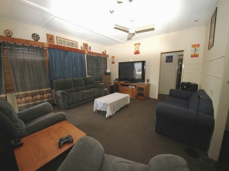 17 Glegg Street, West Gladstone QLD 4680