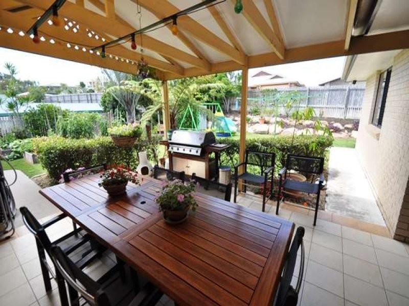 176 J Hickey Avenue, Clinton QLD 4680