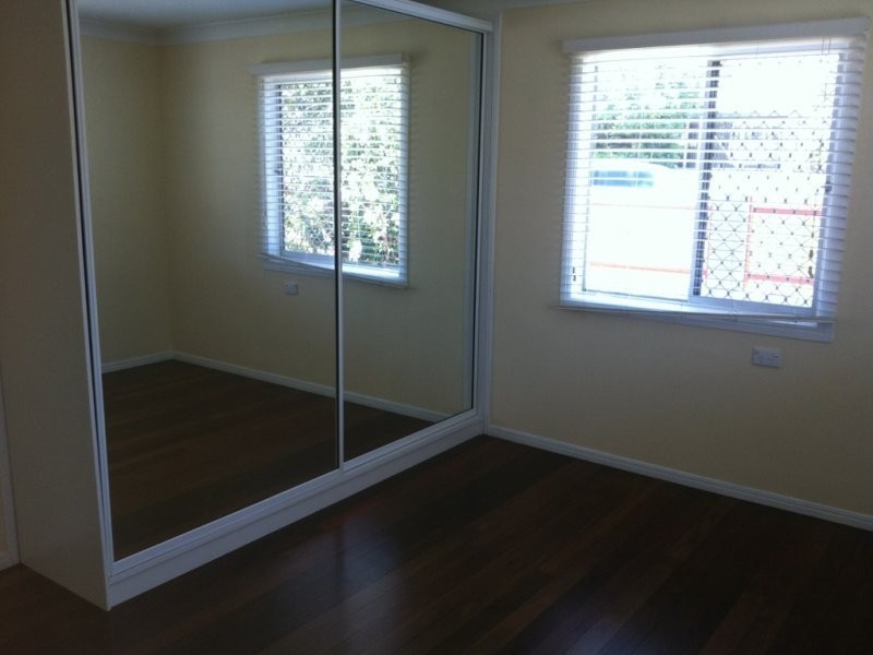 34 Rossella Street, West Gladstone QLD 4680