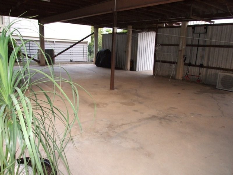 23 Penda Avenue, New Auckland QLD 4680