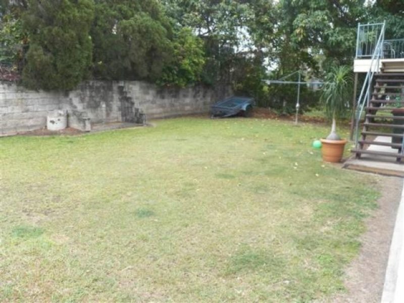 23 Penda Avenue, New Auckland QLD 4680