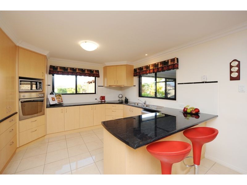 5 Victoria Avenue, Glen Eden QLD 4680