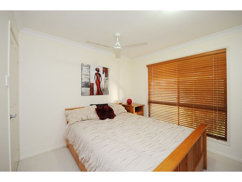 5 Victoria Avenue, Glen Eden QLD 4680