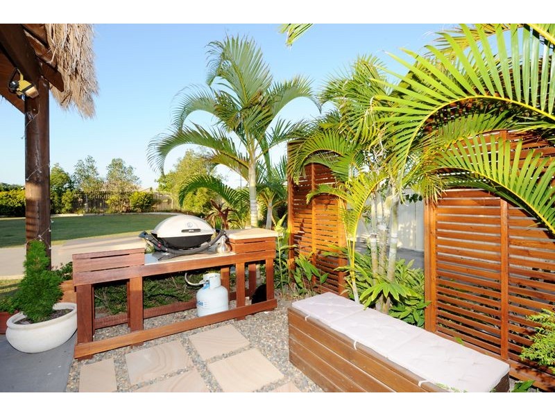 5 Victoria Avenue, Glen Eden QLD 4680