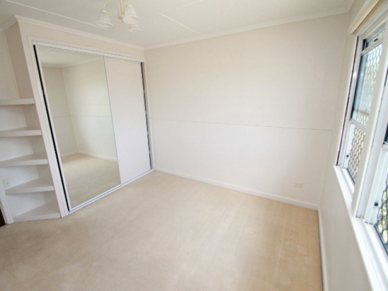 205 Oaka Street, South Gladstone QLD 4680