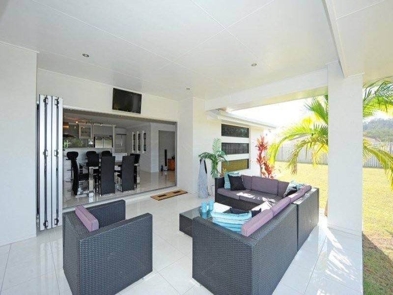 4 Matilda Court, Glen Eden QLD 4680