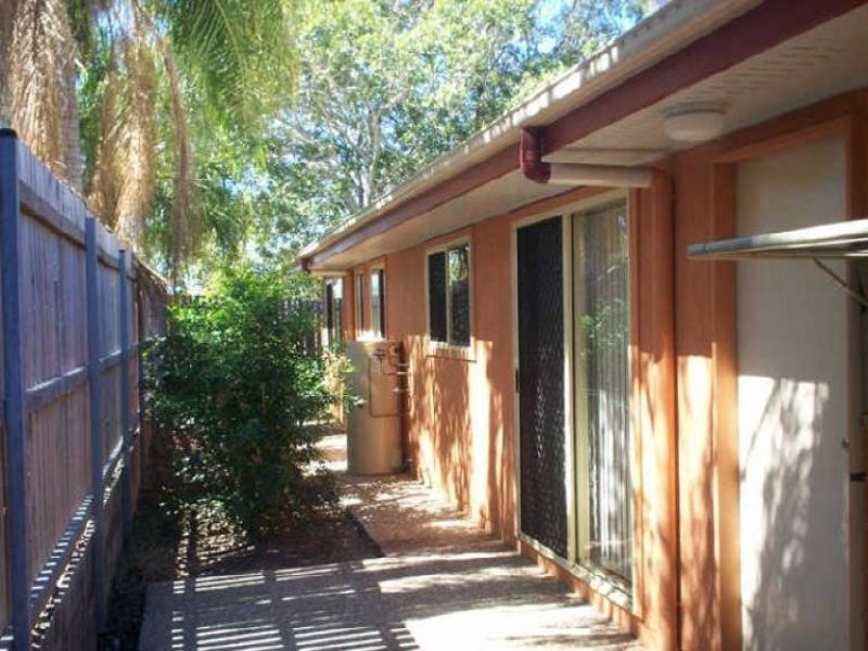 1 & 2/70 Ann Street, South Gladstone QLD 4680
