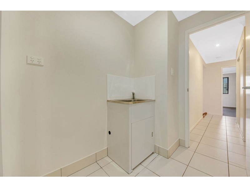 23 Sundowner Road, Clinton QLD 4680