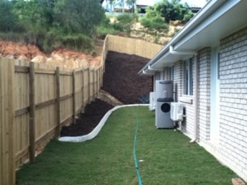 1 & 2/21 Parsloe Street, Telina QLD 4680