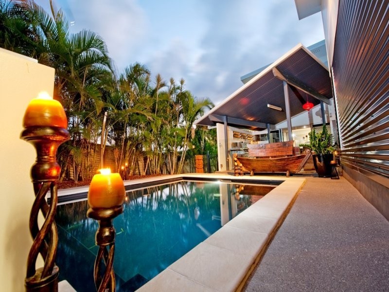 11 Christian Court, Glen Eden QLD 4680