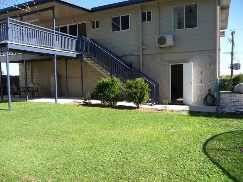 11 Cockatoo Drive, New Auckland QLD 4680