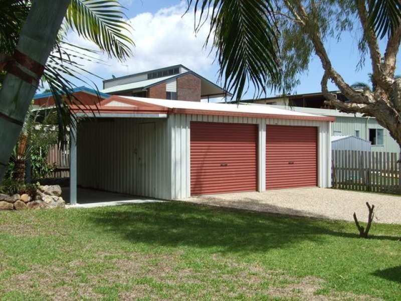 35 Katandra Street, Boyne Island QLD 4680