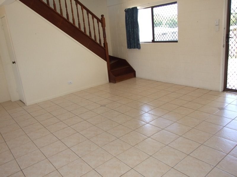 35 Katandra Street, Boyne Island QLD 4680