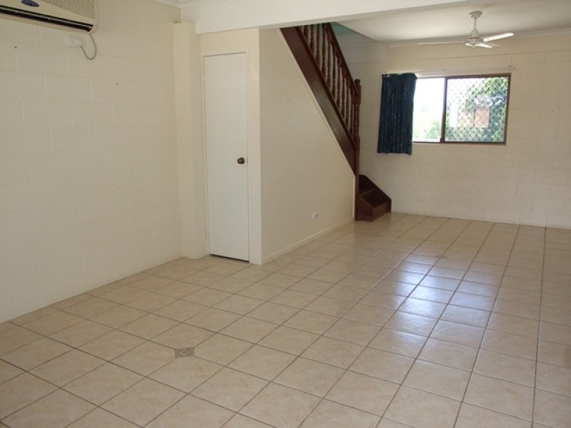 35 Katandra Street, Boyne Island QLD 4680