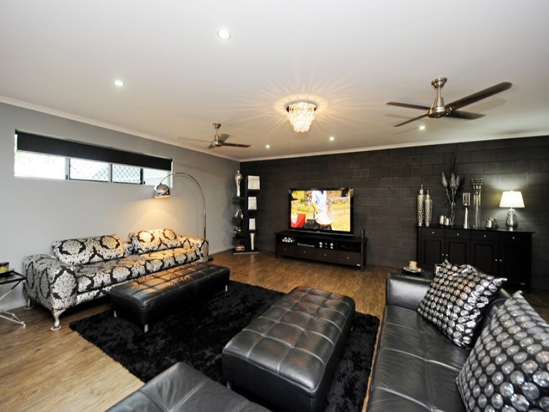6 Tree Tops Close, O’connell QLD 4680