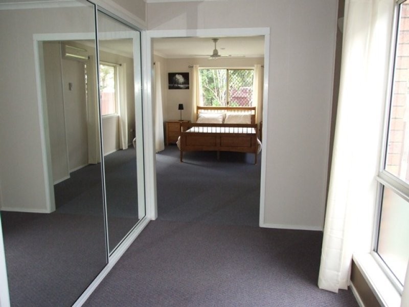 3 Alkina Crescent, Boyne Island QLD 4680