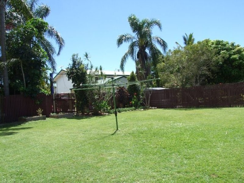 3 Alkina Crescent, Boyne Island QLD 4680