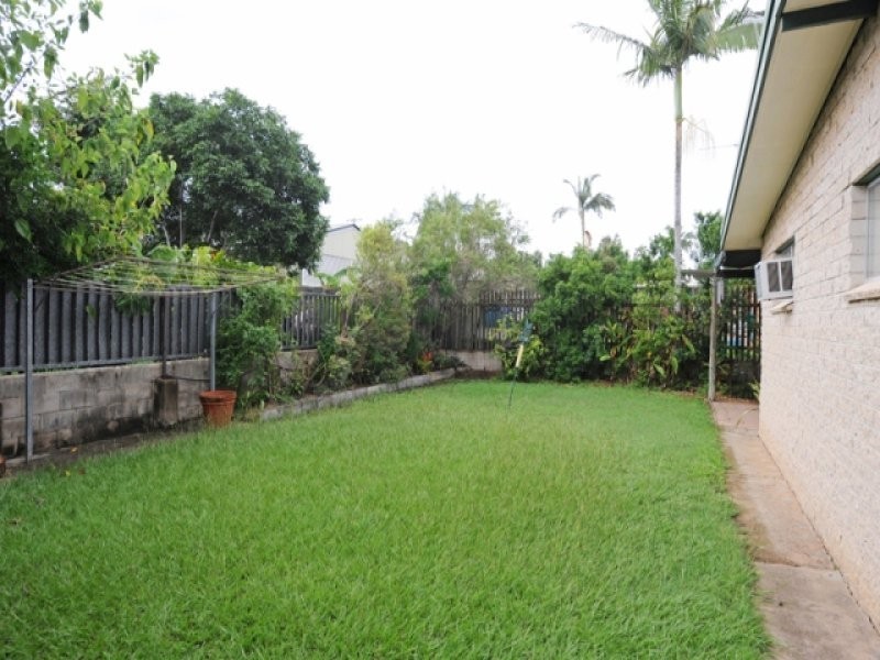41 Anderson Street, Clinton QLD 4680