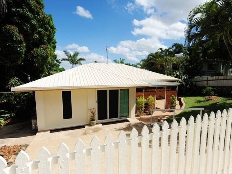 29 Kent Street, West Gladstone QLD 4680