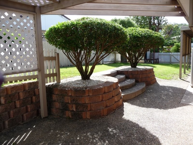 42 Aramac Drive, Clinton QLD 4680