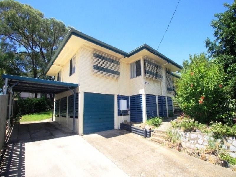 4 Pershouse Street, Barney Point QLD 4680