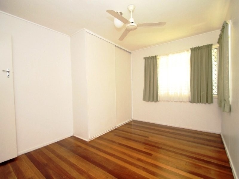 4 Pershouse Street, Barney Point QLD 4680