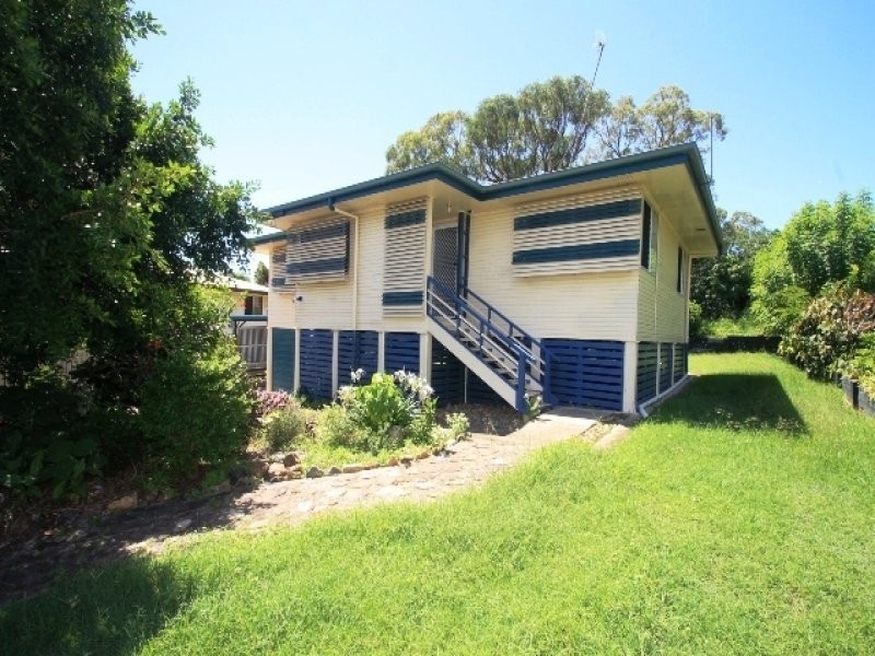 4 Pershouse Street, Barney Point QLD 4680