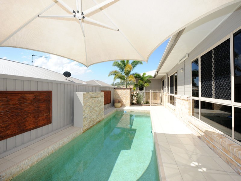 32 Wyara Close, Clinton QLD 4680