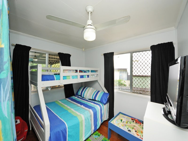 9 Aspland Street, Clinton QLD 4680