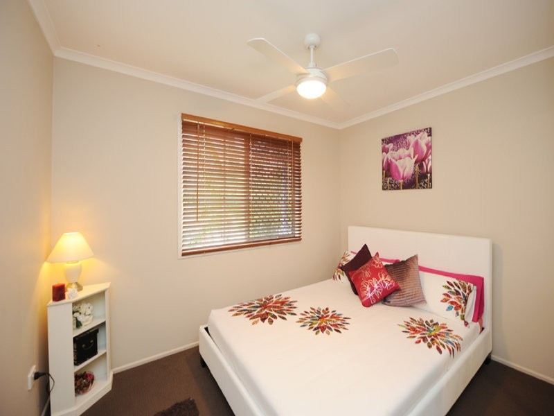 7 Penda Avenue, New Auckland QLD 4680
